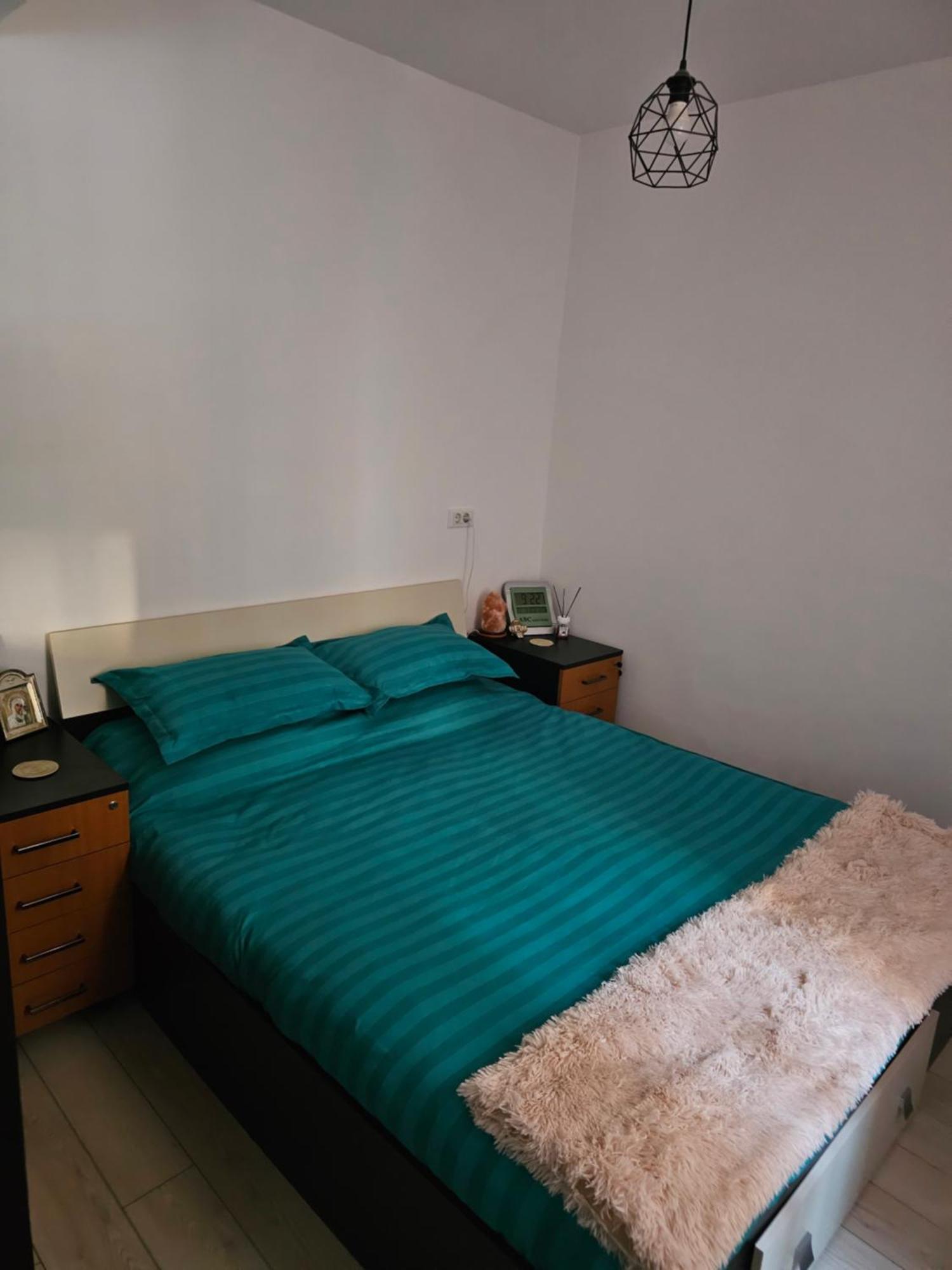 Luxury 1 Bedroom Apartment Roşu 외부 사진